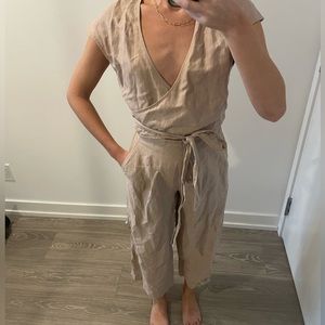 Aritzia jumpsuit in 00